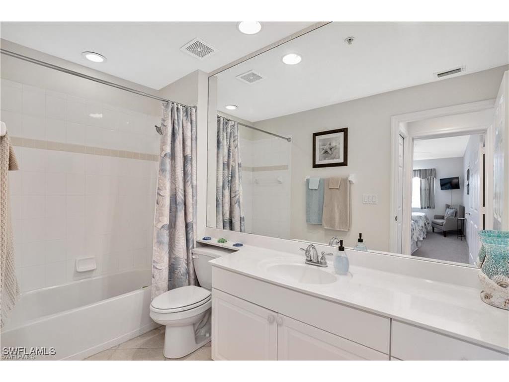 2264 Ashton Oaks Lane #4-102 Naples FL 34109 226000213 image24