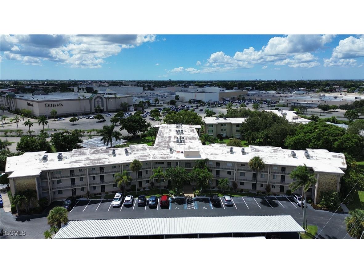 2264 Winkler Avenue #107 Fort Myers FL 33901 2025010624 image16