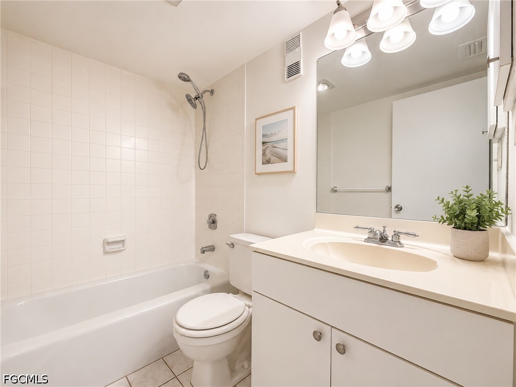 2264 Winkler Avenue #107 Fort Myers FL 33901 2026023825 image11