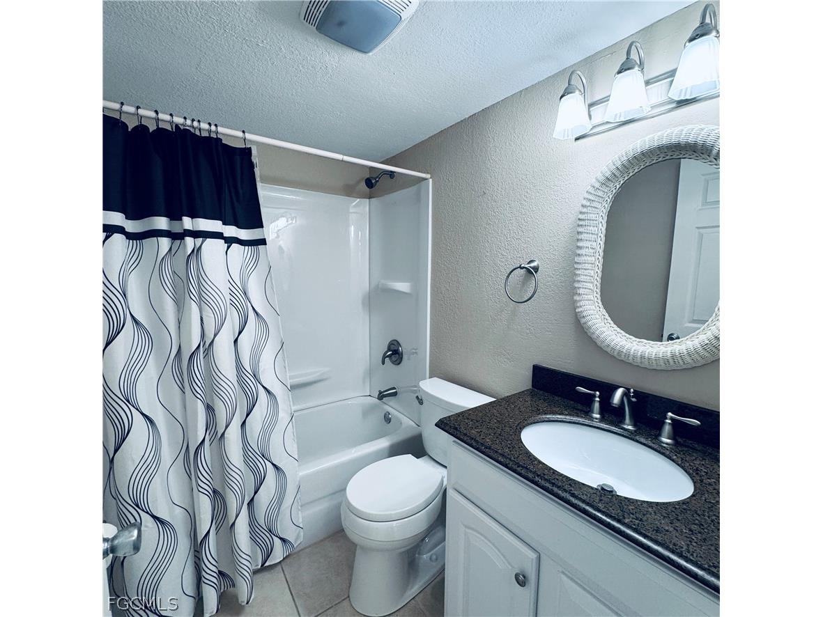 2264 Winkler Avenue #202 Fort Myers FL 33901 2026012543 image23