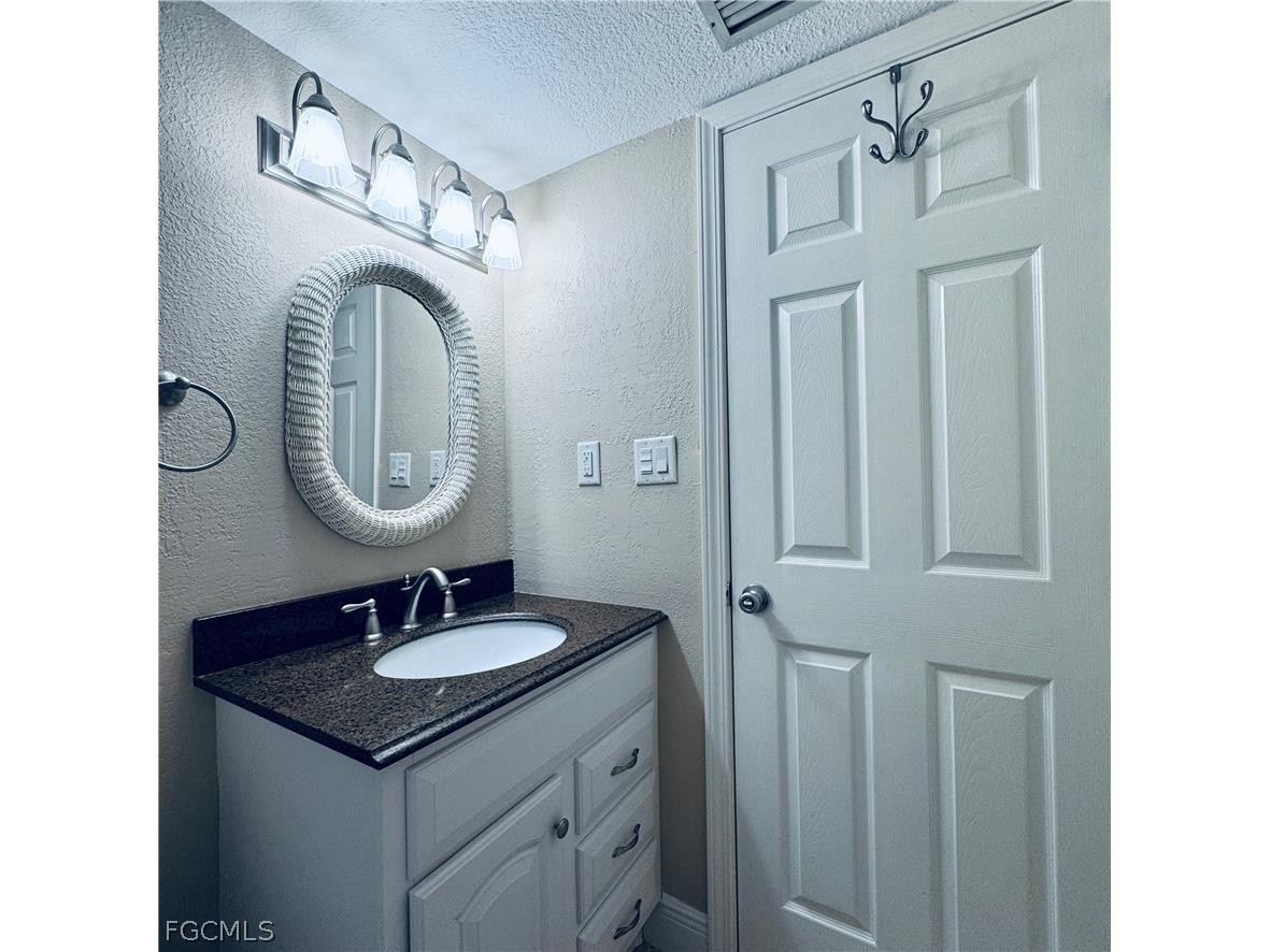 2264 Winkler Avenue #202 Fort Myers FL 33901 2026012543 image24