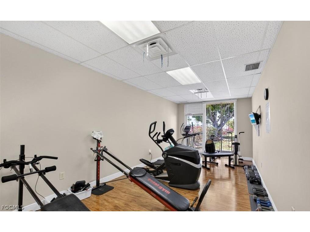 2264 Winkler Avenue #202 Fort Myers FL 33901 2026012543 image26