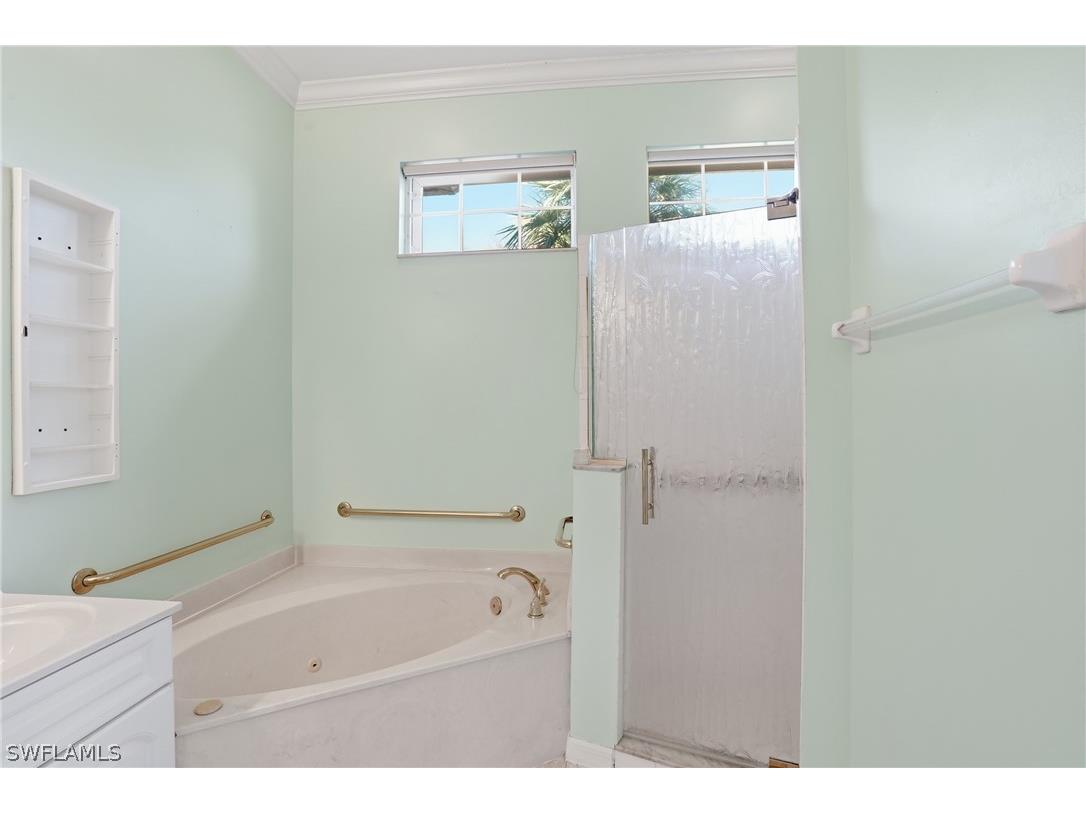 2265 Heritage Greens Drive Naples FL 34119 226008957 image16