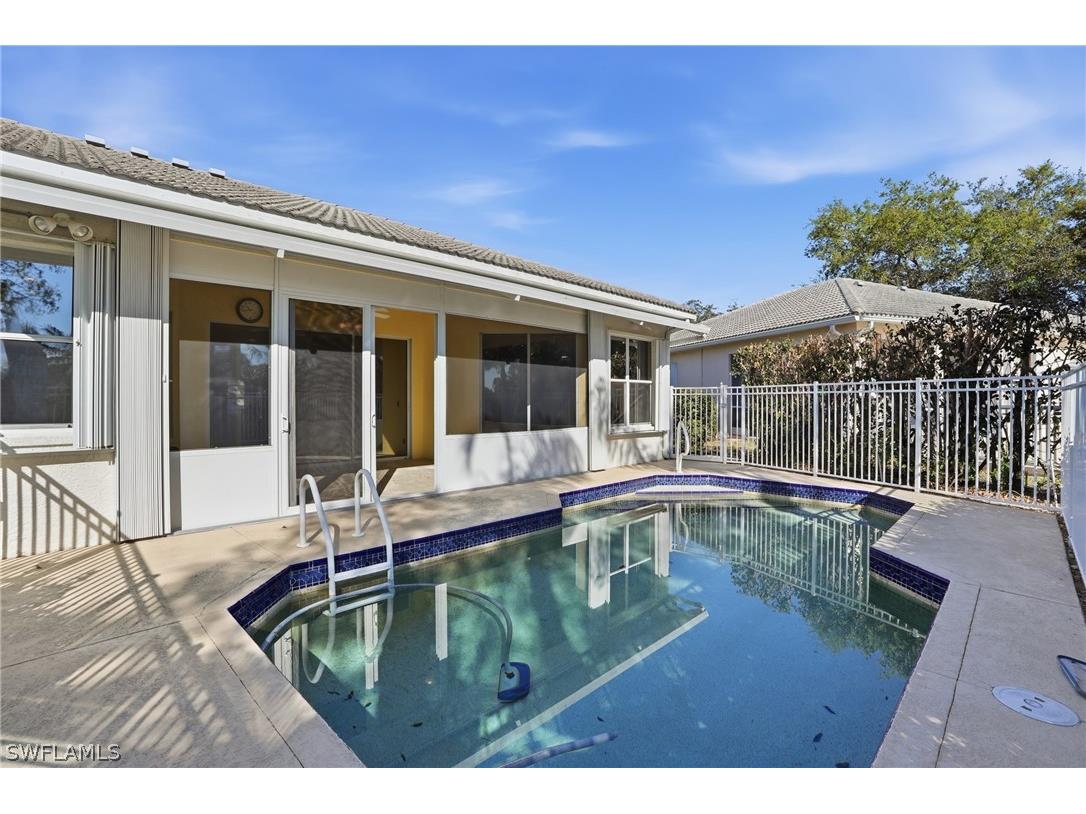 2265 Heritage Greens Drive Naples FL 34119 226008957 image3