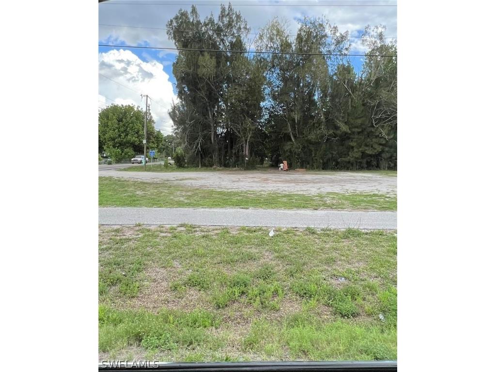 2265 Laurel Lane North Fort Myers FL 33917 222036834 image1