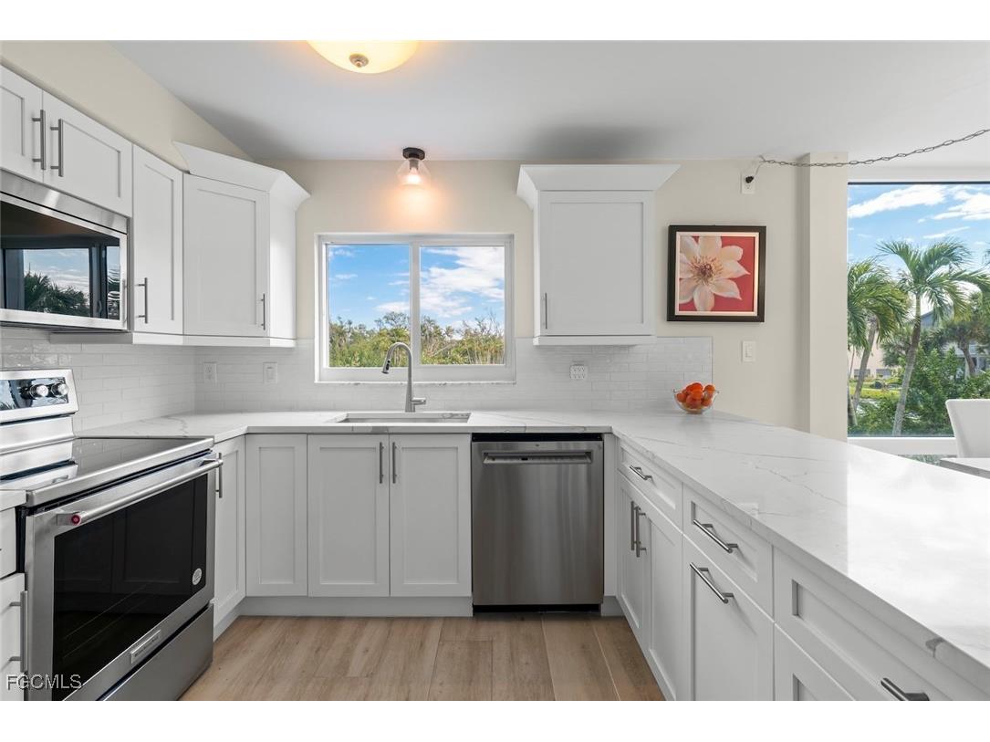 2265 W Gulf Drive #210F Sanibel FL 33957 2026005138 image18