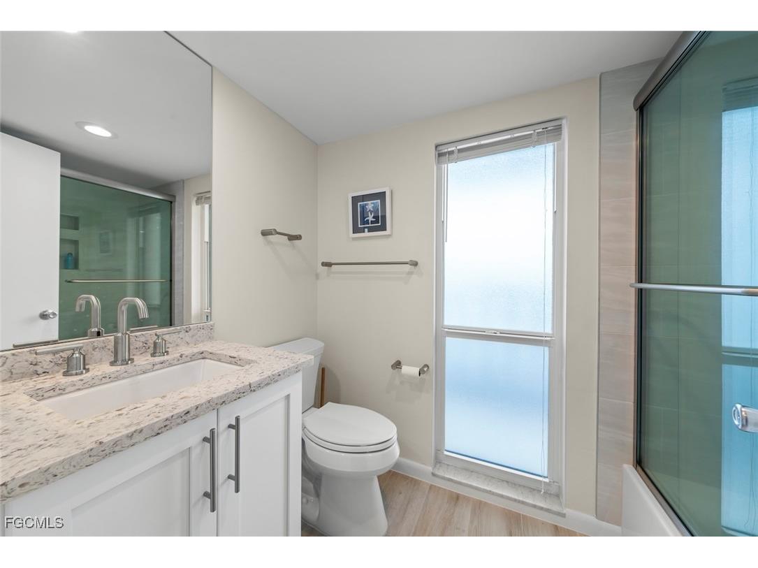 2265 W Gulf Drive #210F Sanibel FL 33957 2026005138 image23