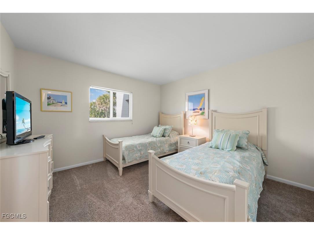 2265 W Gulf Drive #210F Sanibel FL 33957 2026005138 image25