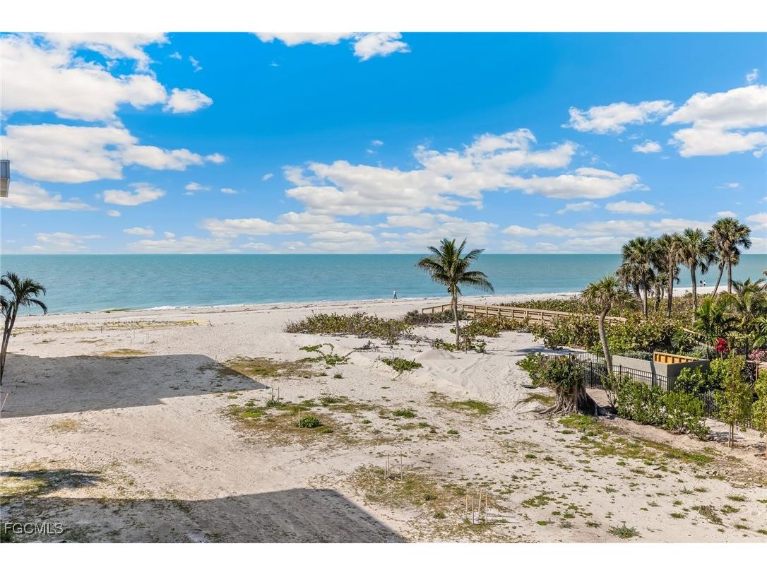 2265 W Gulf Drive #310C Sanibel FL 33957 2025011428 image3