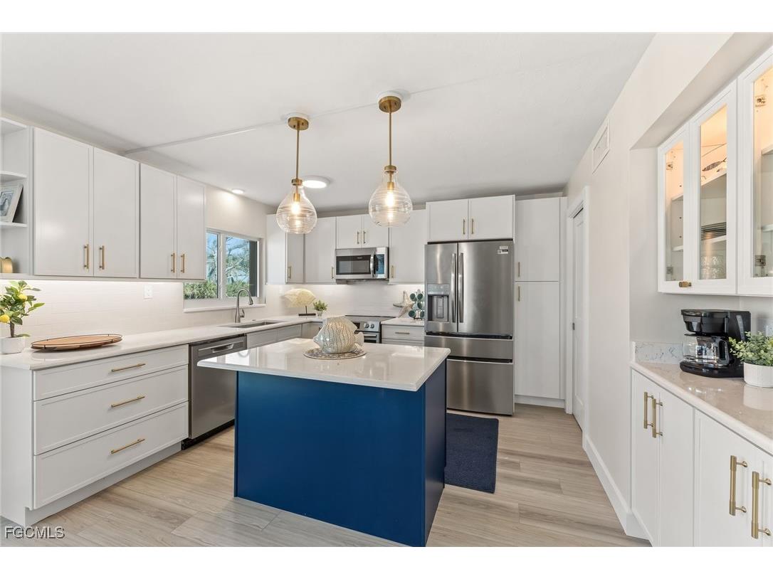 2265 W Gulf Drive #310C Sanibel FL 33957 2025011428 image6