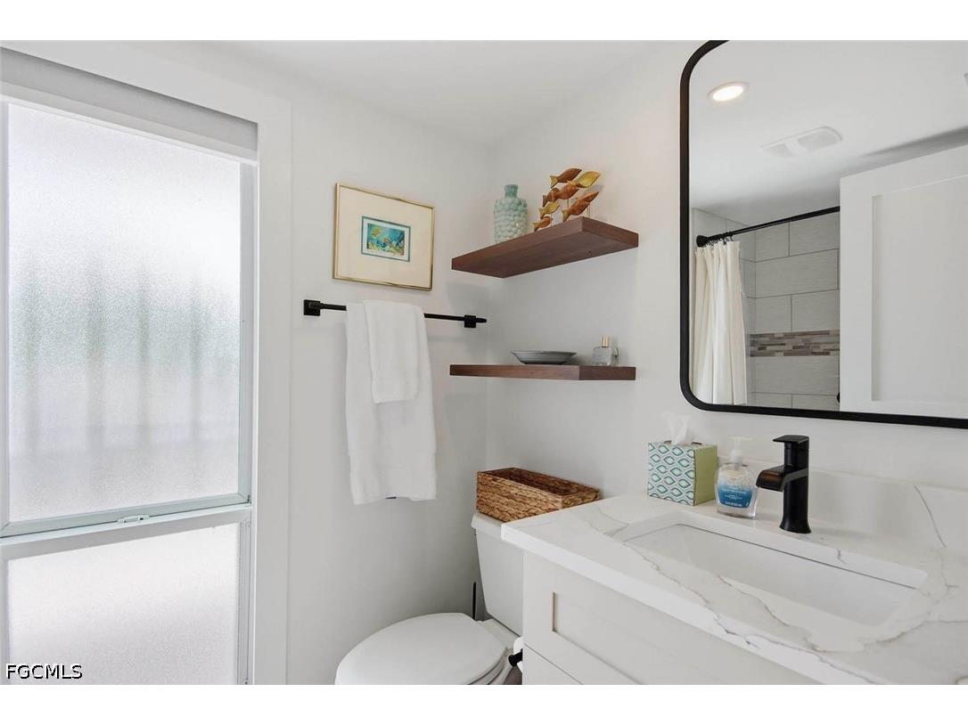2265 W Gulf Drive #320C Sanibel FL 33957 2026024517 image21