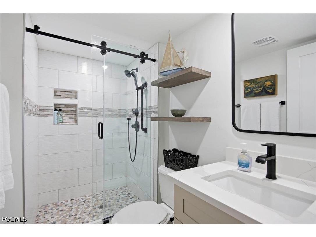 2265 W Gulf Drive #320C Sanibel FL 33957 2026024517 image25