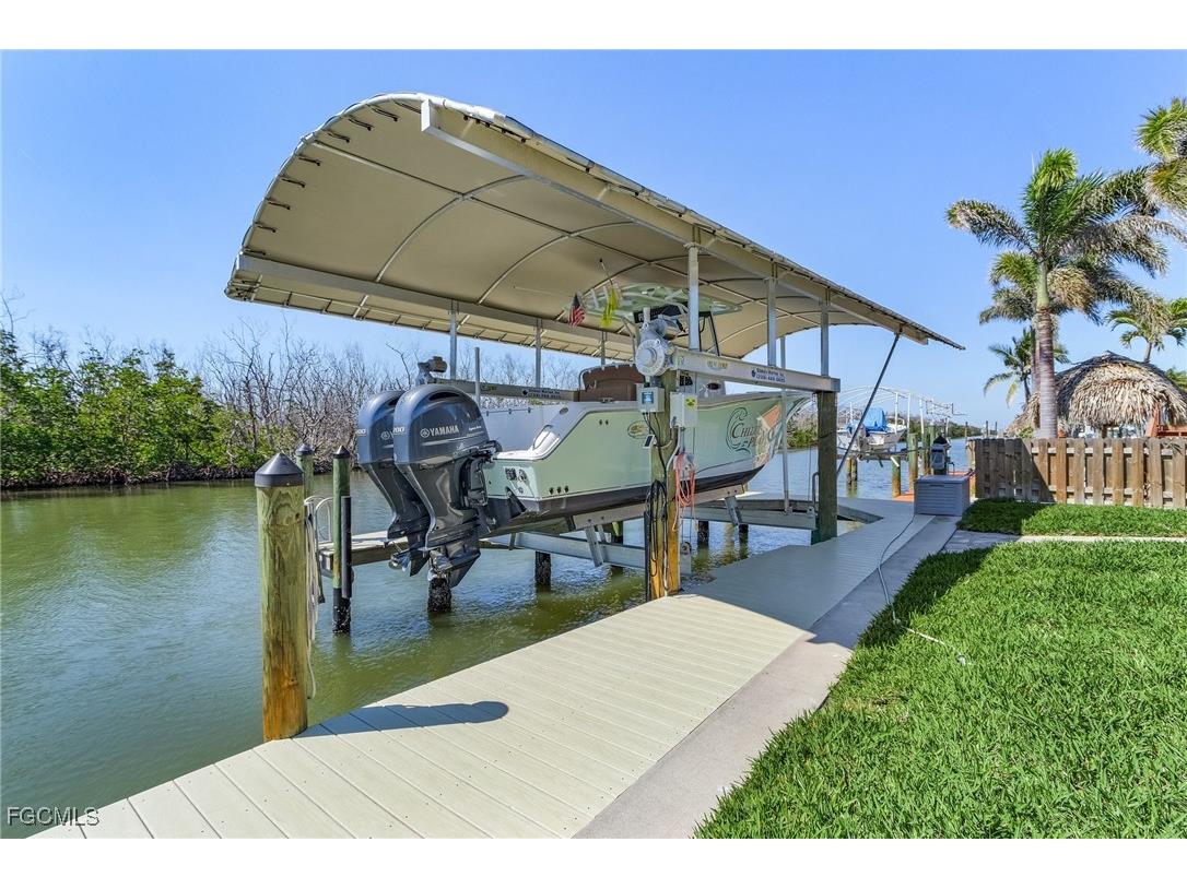 2265 York Road Saint James City FL 33956 2025017183 image32