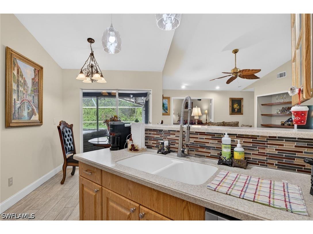 22656 Fountain Lakes Boulevard Estero FL 33928 226008491 image16