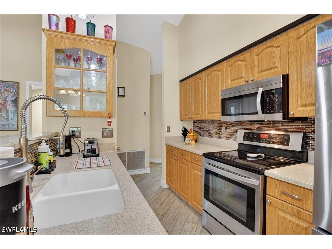 22656 Fountain Lakes Boulevard Estero FL 33928 226008491 image18