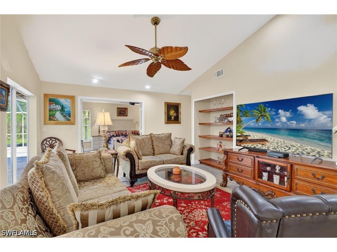 22656 Fountain Lakes Boulevard Estero FL 33928 226008491 image7