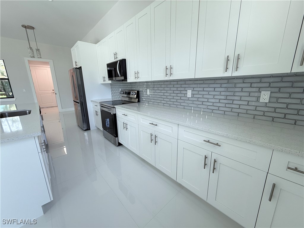 2266 Desoto Boulevard S Naples FL 34117 225079191 image7