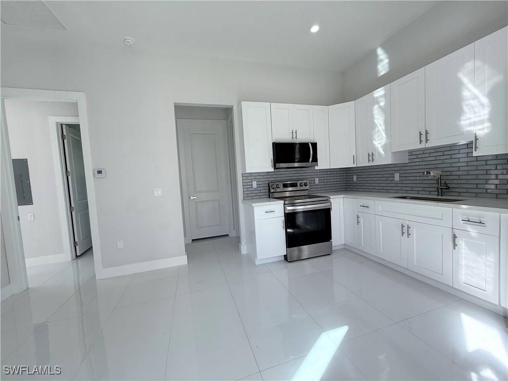 2266 Desoto Boulevard S Naples FL 34117 225079193 image13