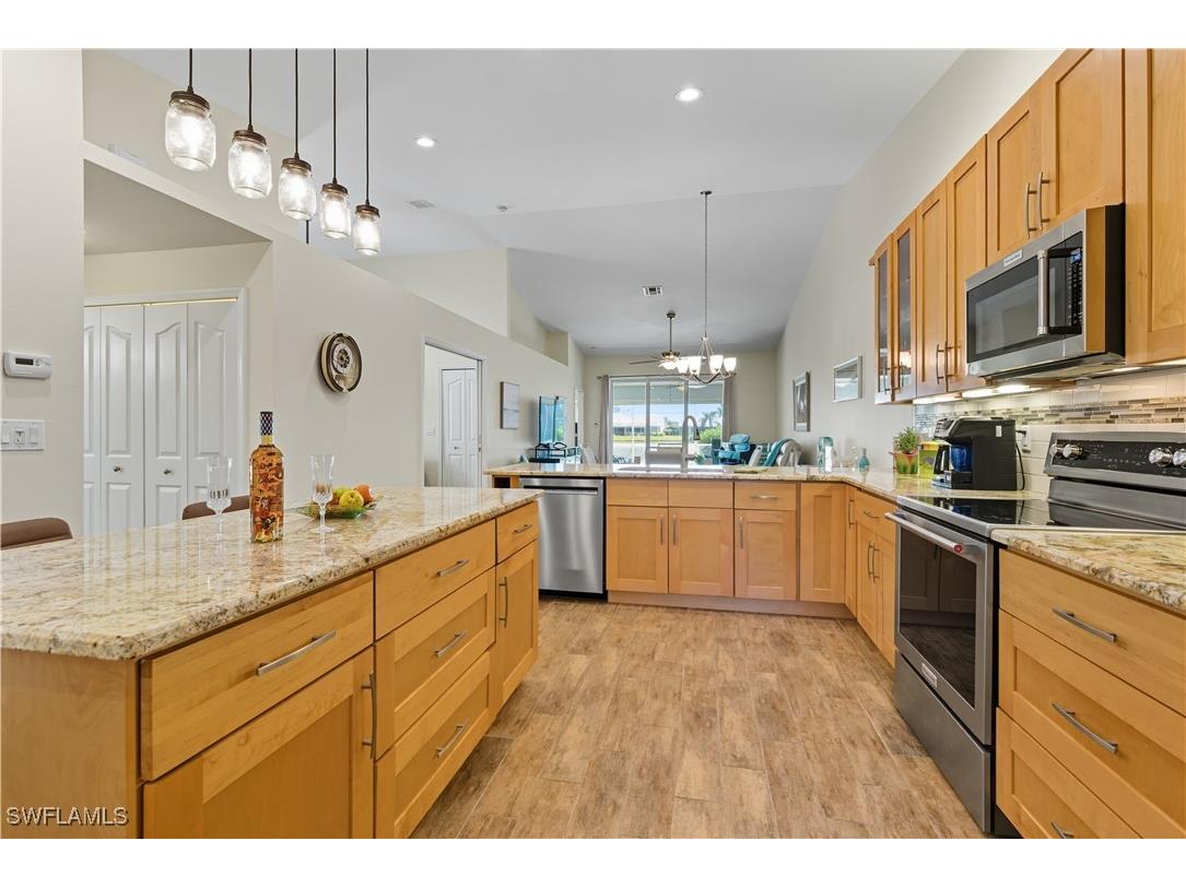 2266 Stacil Circle #3 Naples FL 34109 225070576 image8