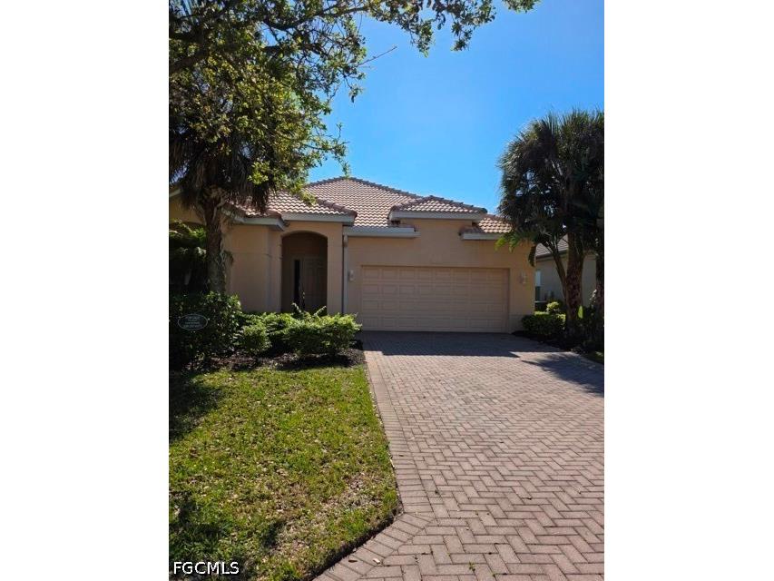 2267 Bainmar Drive Lehigh Acres FL 33973 2026014111 image1