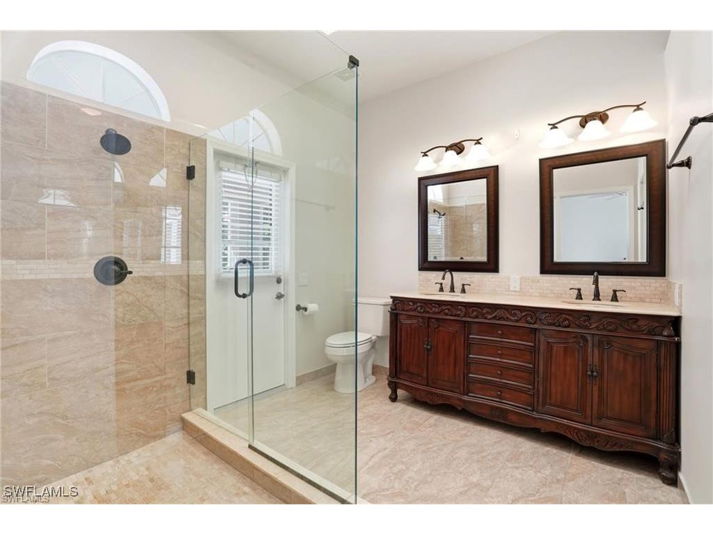 2268 Piccadilly Court Naples FL 34112 225082344 image12