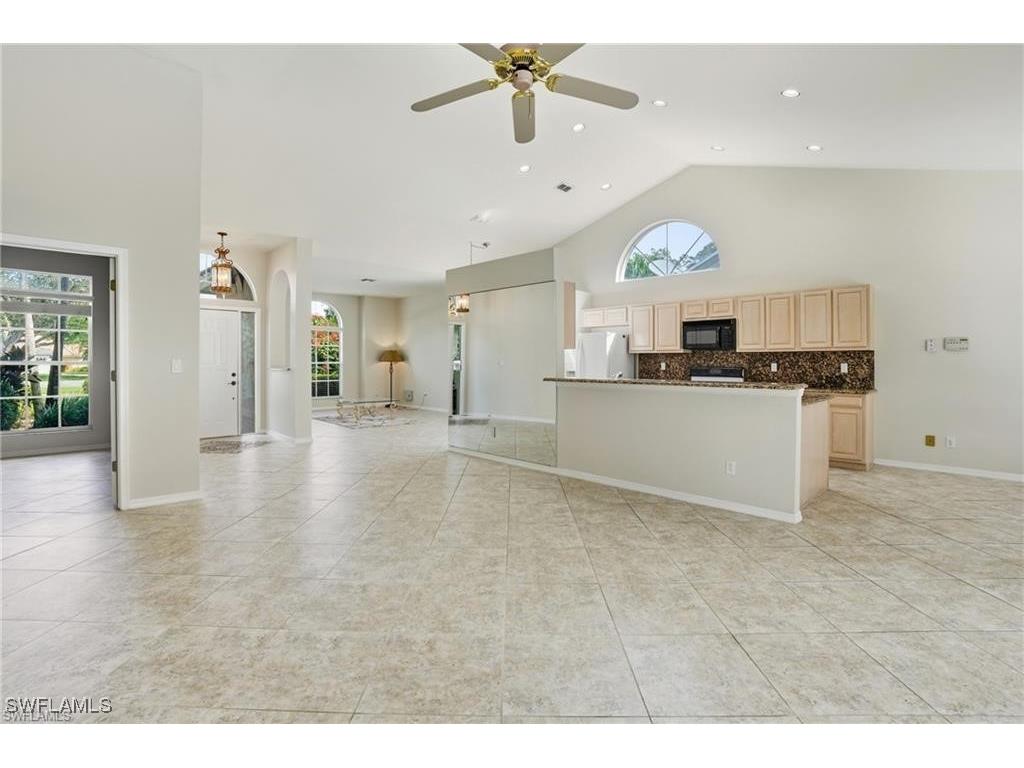 2268 Piccadilly Court Naples FL 34112 225082344 image28