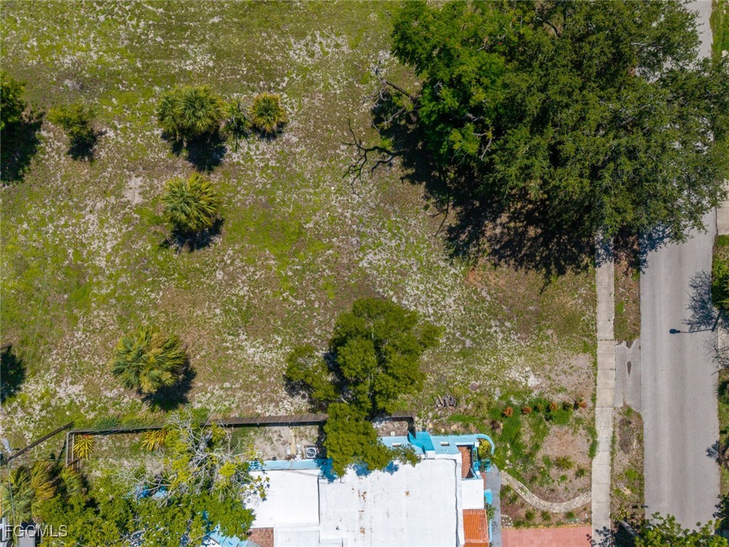 2269 Katherine Street Fort Myers FL 33901 2025005480 image6