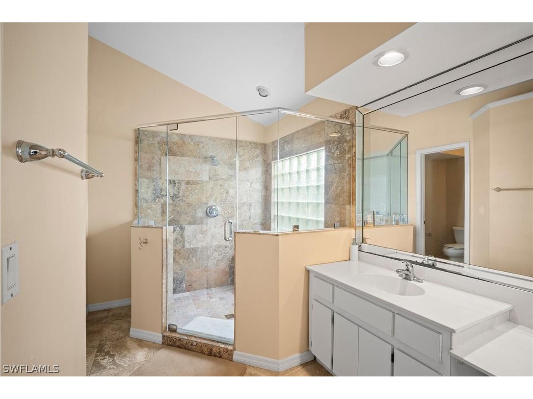 22691 Island Lakes Drive Estero FL 33928 226009326 image34