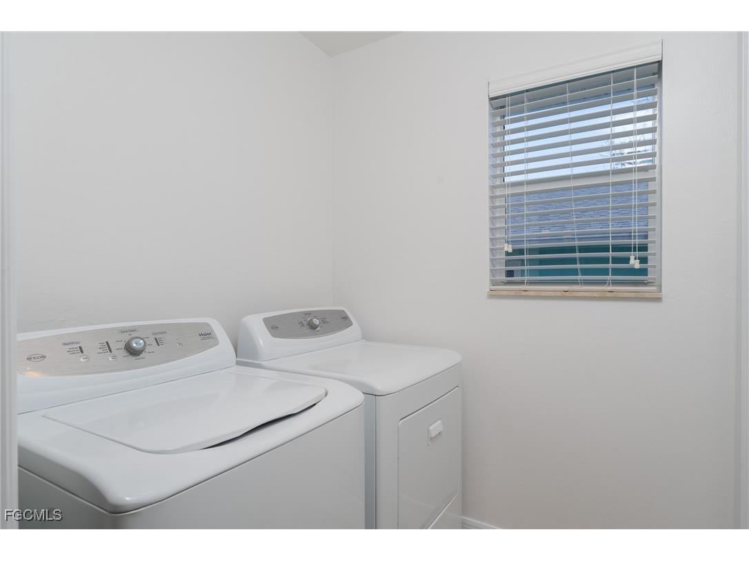 227 Mango Street Fort Myers Beach FL 33931 2025021339 image15