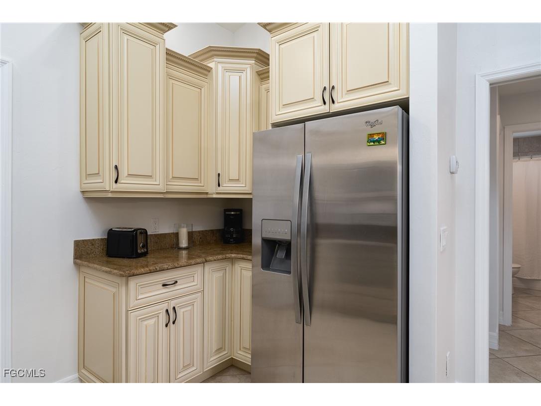 227 Mango Street Fort Myers Beach FL 33931 2025021339 image17