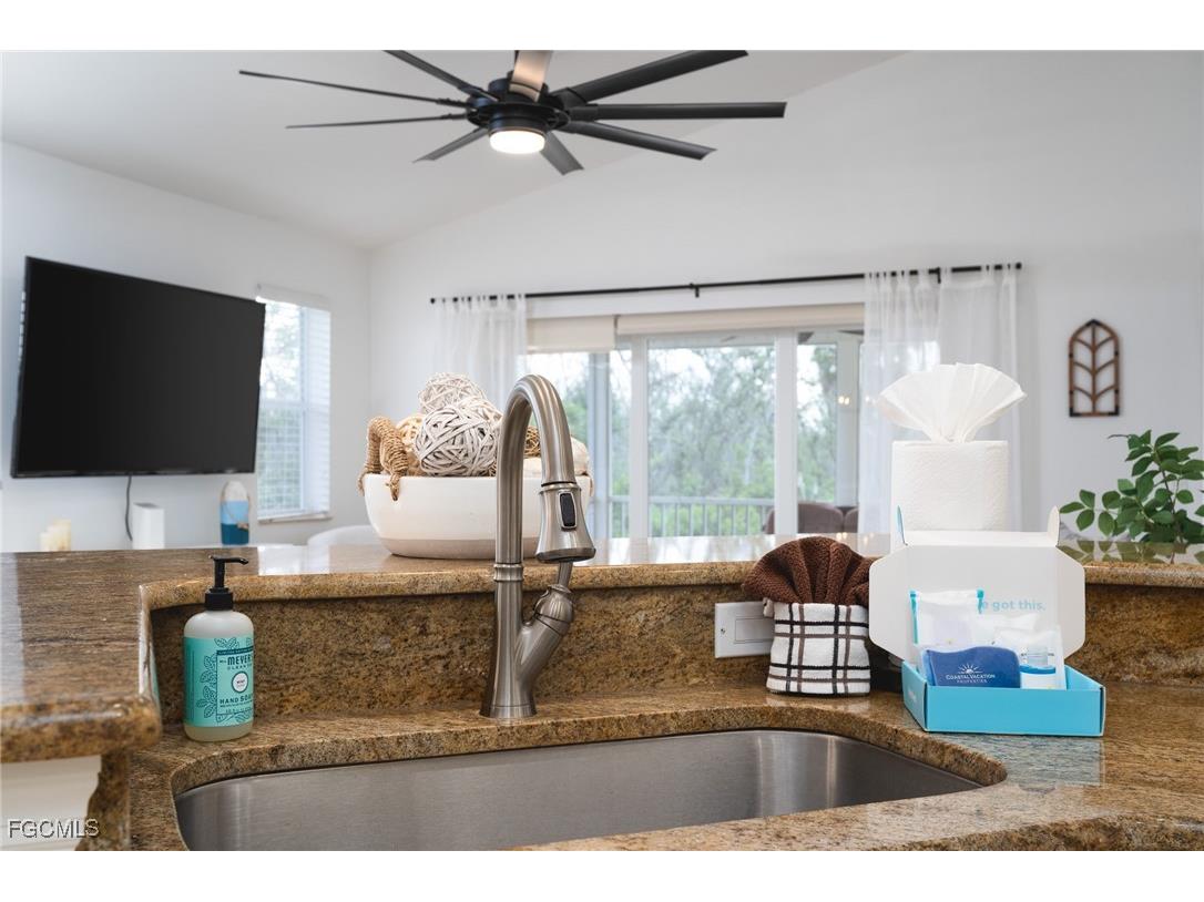 227 Mango Street Fort Myers Beach FL 33931 2025021339 image18