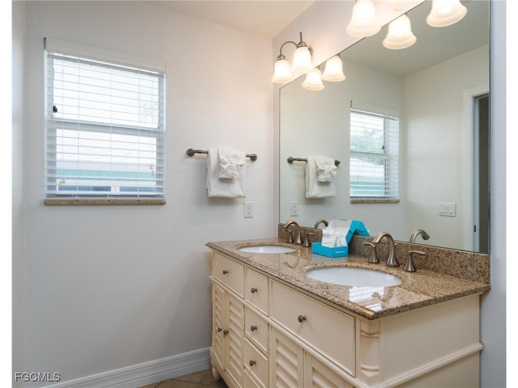 227 Mango Street Fort Myers Beach FL 33931 2025021339 image23