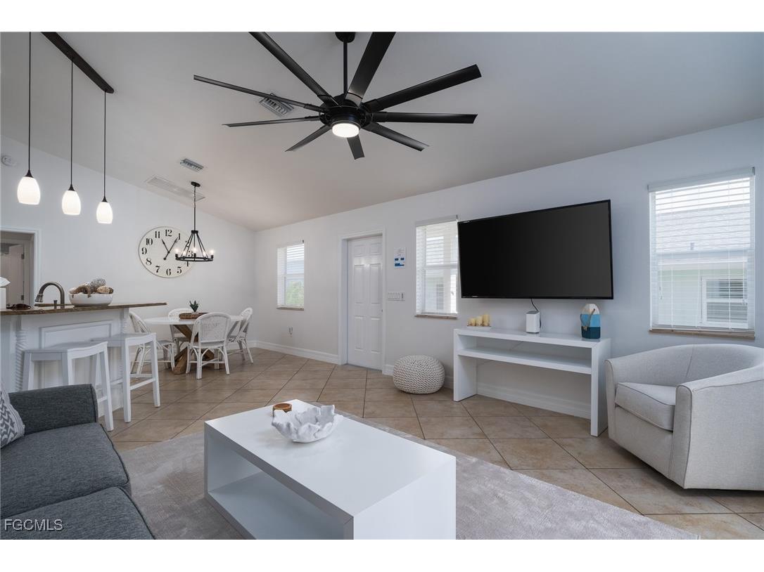 227 Mango Street Fort Myers Beach FL 33931 2025021339 image24