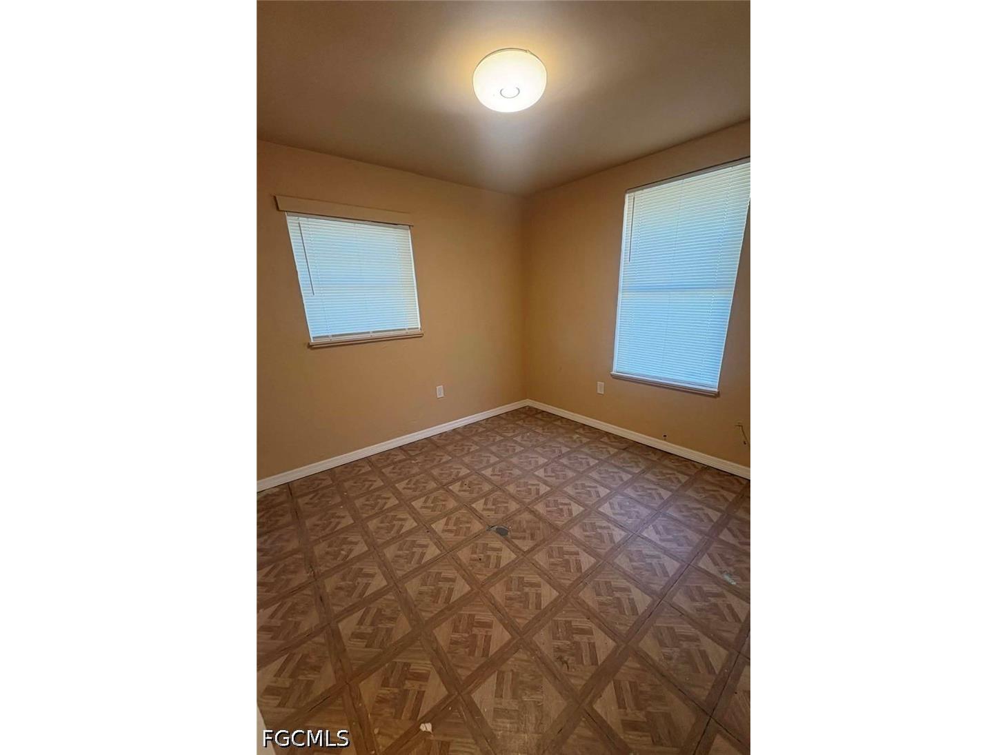 227 Maria Street Fort Myers FL 33916 2026021580 image6