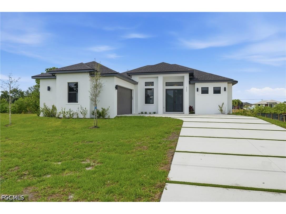 227 NE 15th Street Cape Coral FL 33909 2026028717 image2
