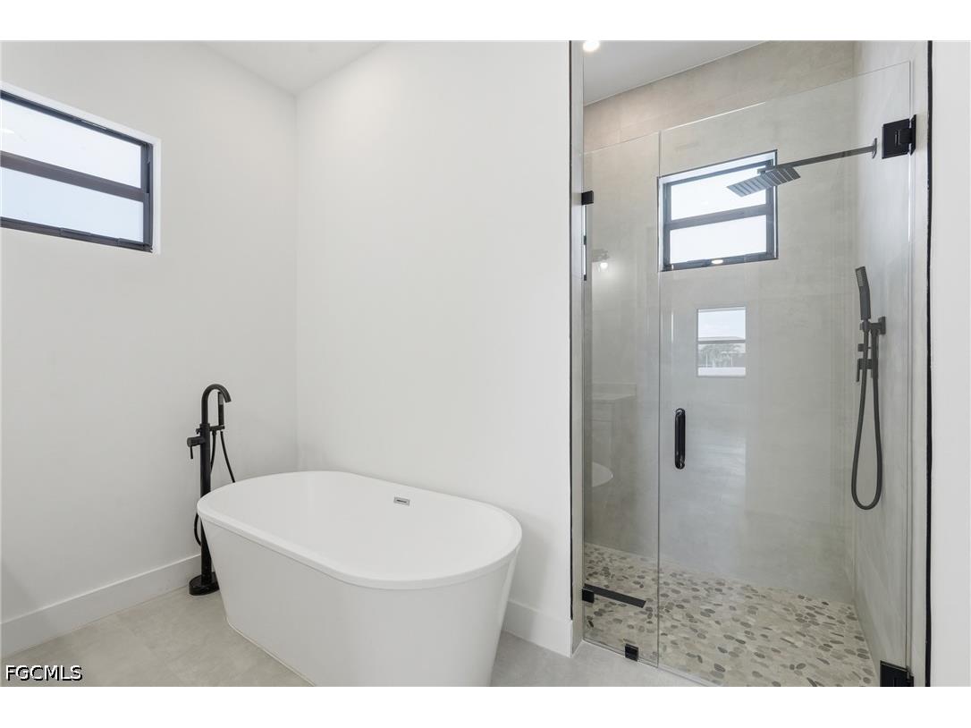 227 NE 15th Street Cape Coral FL 33909 2026028717 image26