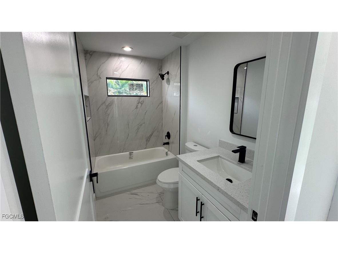 227 NW 27th Place Cape Coral FL 33993 2025007102 image9