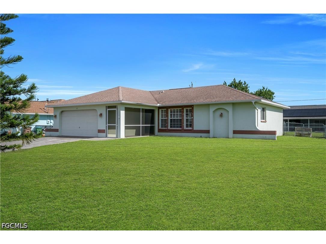 227 SE 2nd Terrace Cape Coral FL 33990 2026025795 image1