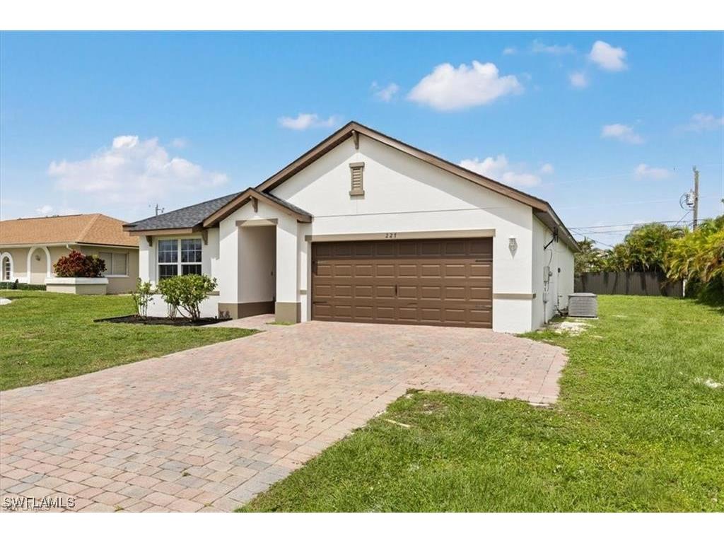 227 Trafalgar Parkway Cape Coral FL 33991 224011966 image1