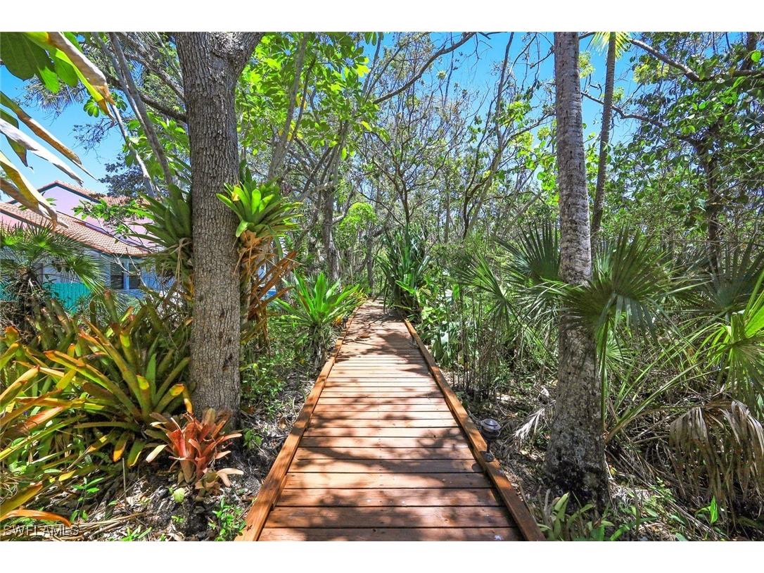 2270 Anchorage Lane #C Naples FL 34104 224000628 image1