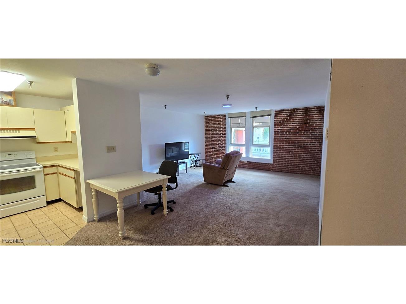 2271 1st Street #36 Fort Myers FL 33901 2026000145 image2