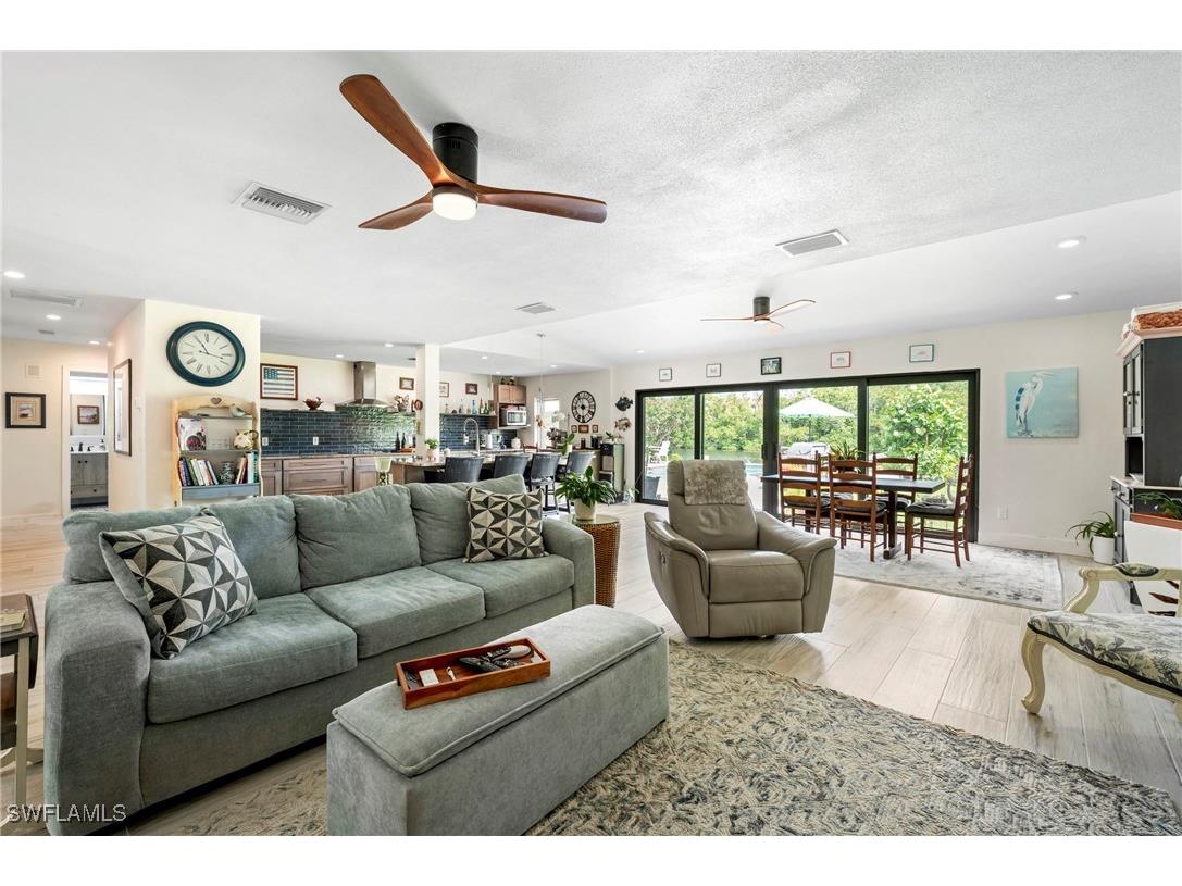 2271 Harbor Road Naples FL 34104 226003174 image18