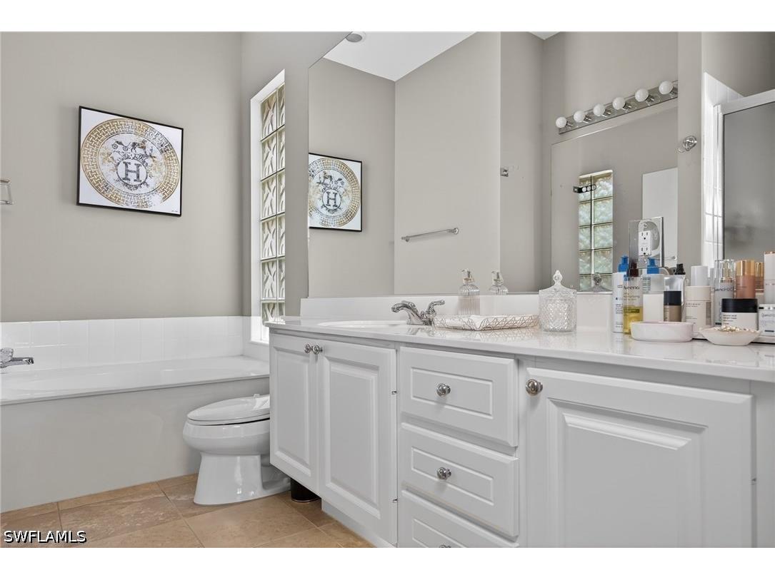 2271 Heydon Circle W Naples FL 34120 226019309 image17