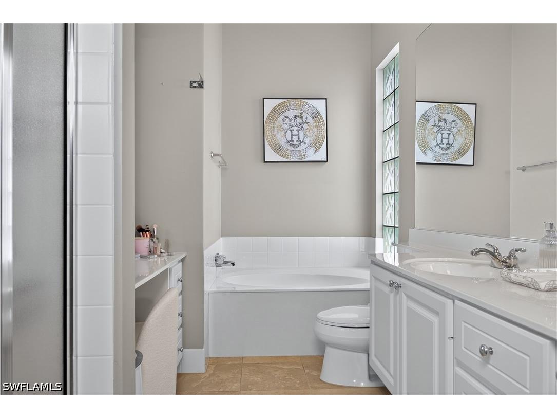 2271 Heydon Circle W Naples FL 34120 226019309 image18
