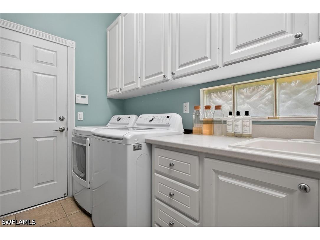 2271 Heydon Circle W Naples FL 34120 226019309 image24