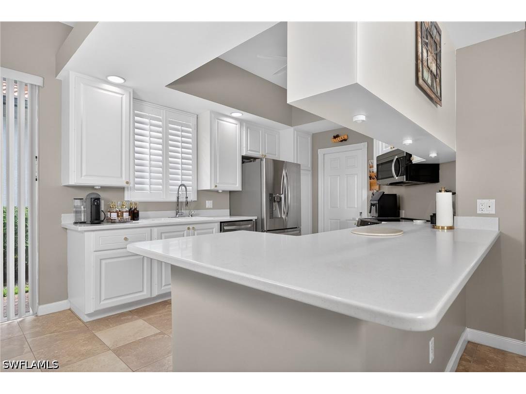2271 Heydon Circle W Naples FL 34120 226019309 image3
