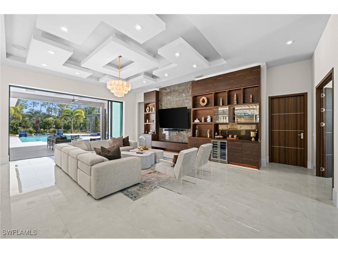 2272 Oakes Boulevard Naples FL 34119 225079573 image10