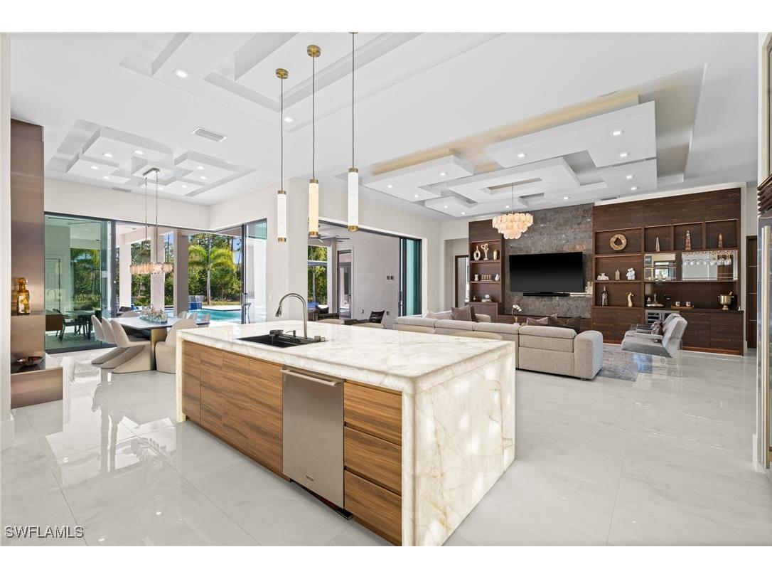 2272 Oakes Boulevard Naples FL 34119 225079573 image13