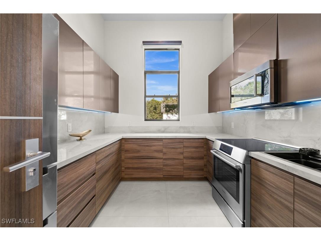 2272 Oakes Boulevard Naples FL 34119 225079573 image17