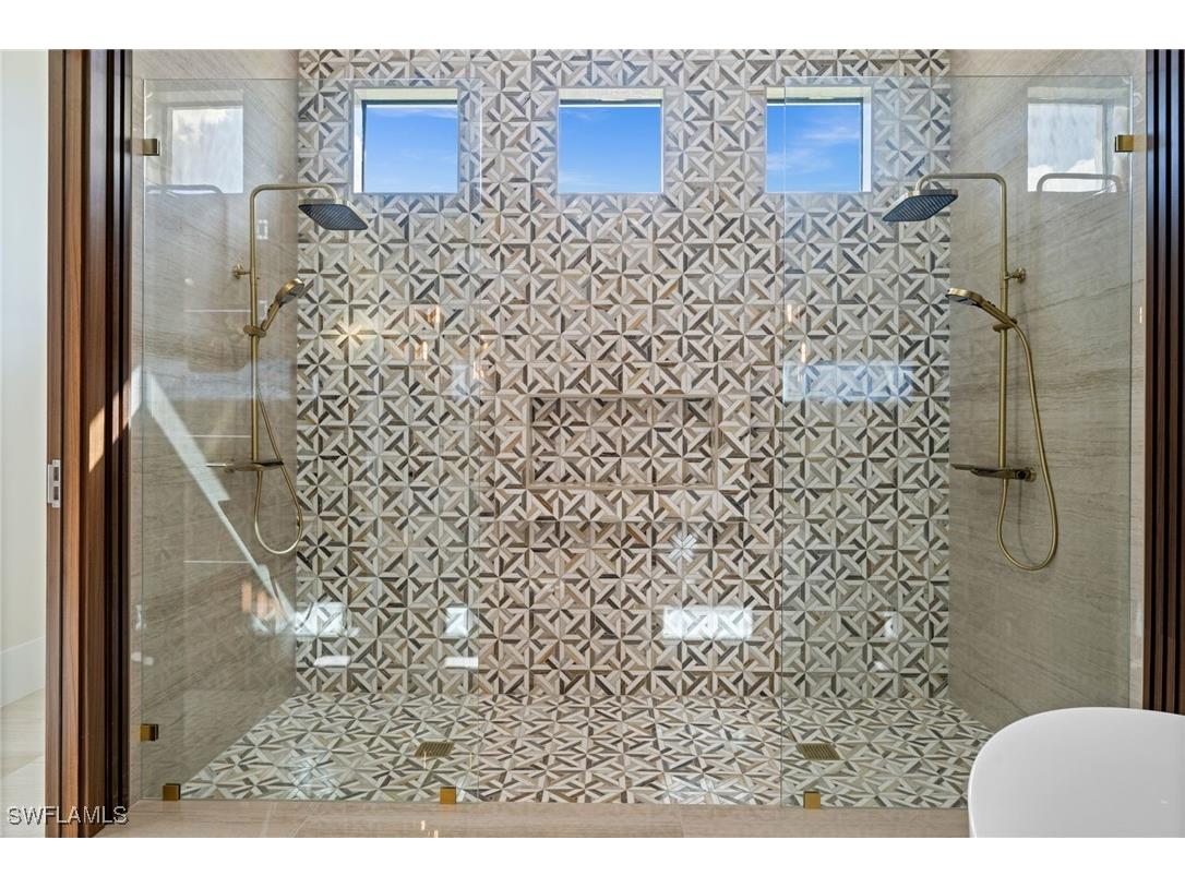 2272 Oakes Boulevard Naples FL 34119 225079573 image26